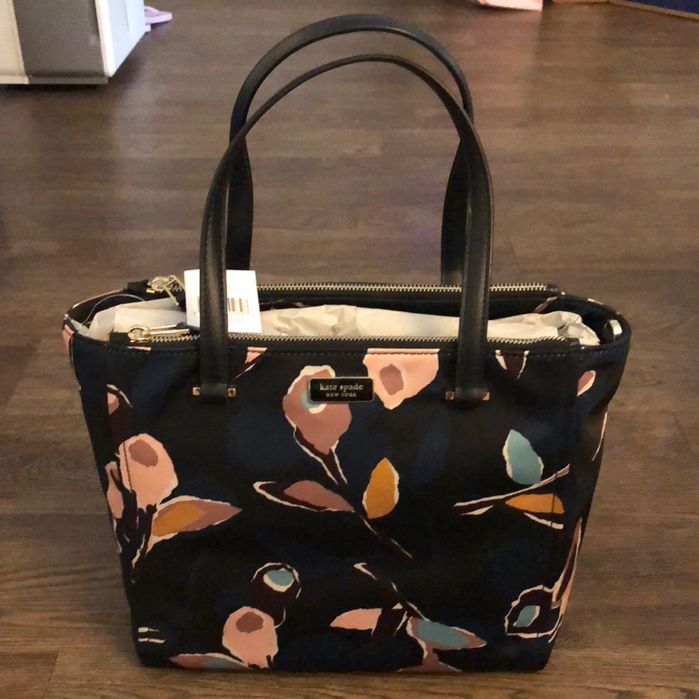 NWT Kate Spade Dawn Paper Rose Blackmulti